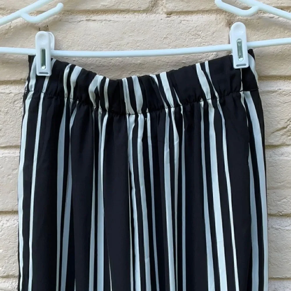 Take 50% OFF- Live To Be Spoiled Black&White 2pc Croptop & Pant, Size-XS